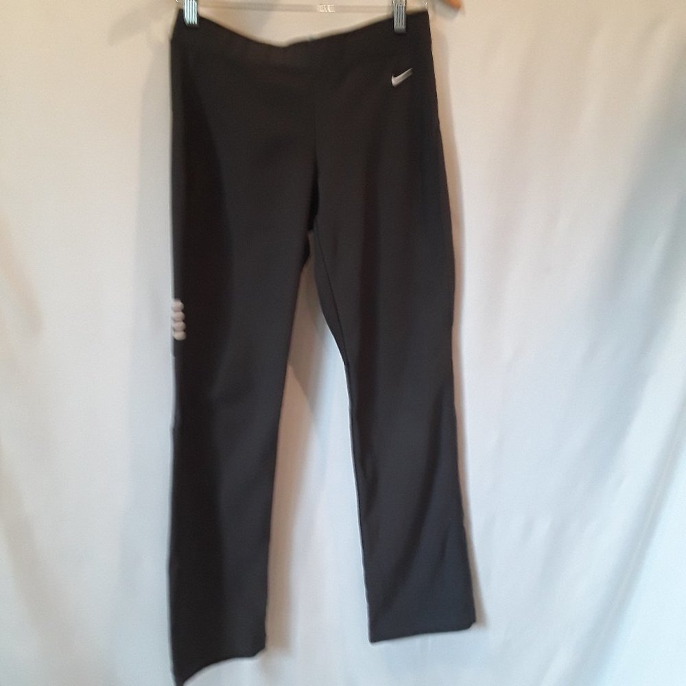 VGW-Nike dark grey fit dry pant